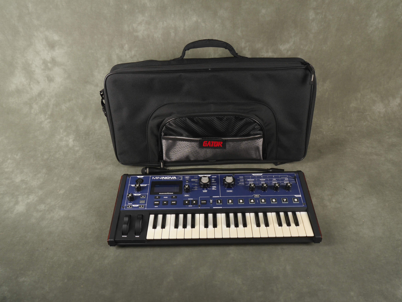 Novation Mininova Synthesizer w/Gig Bag - 2nd Hand