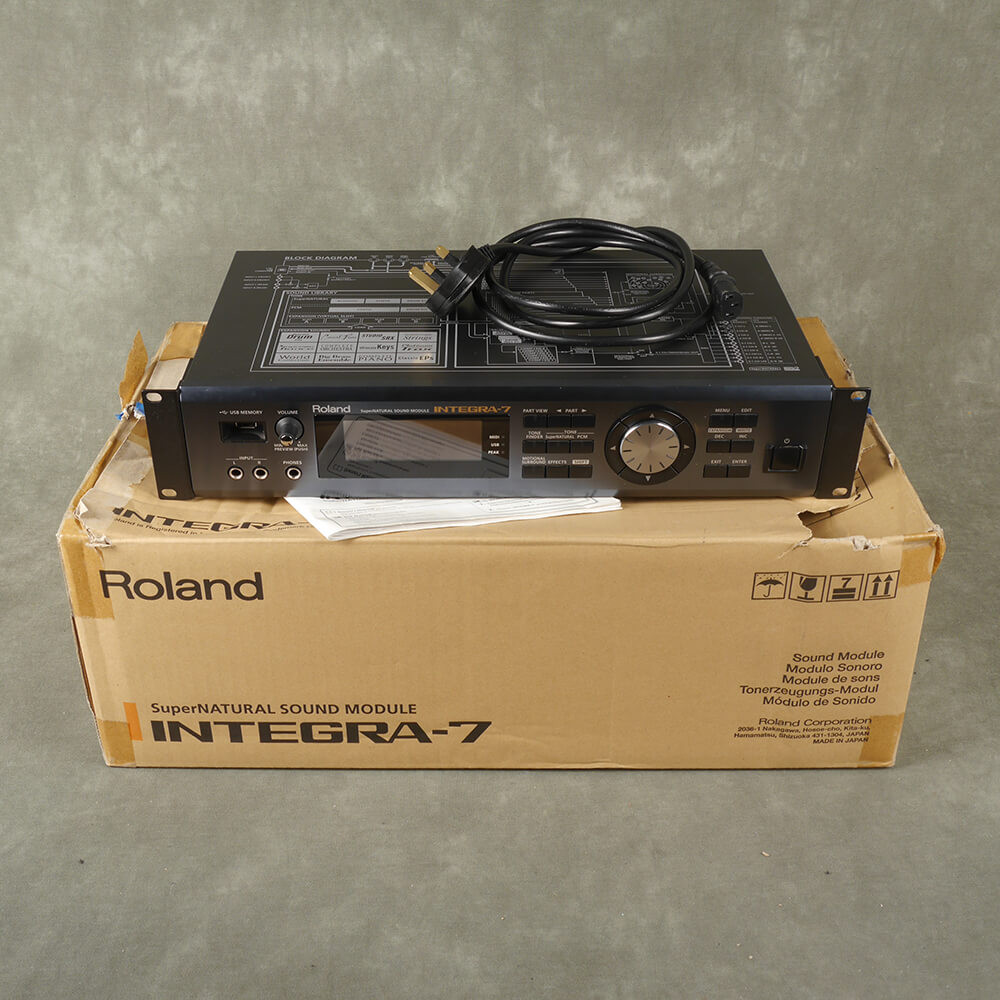 ROLAND INTEGRA-7 SuperNATURAL Sound 中古品Roland INTEGRA-7 音源