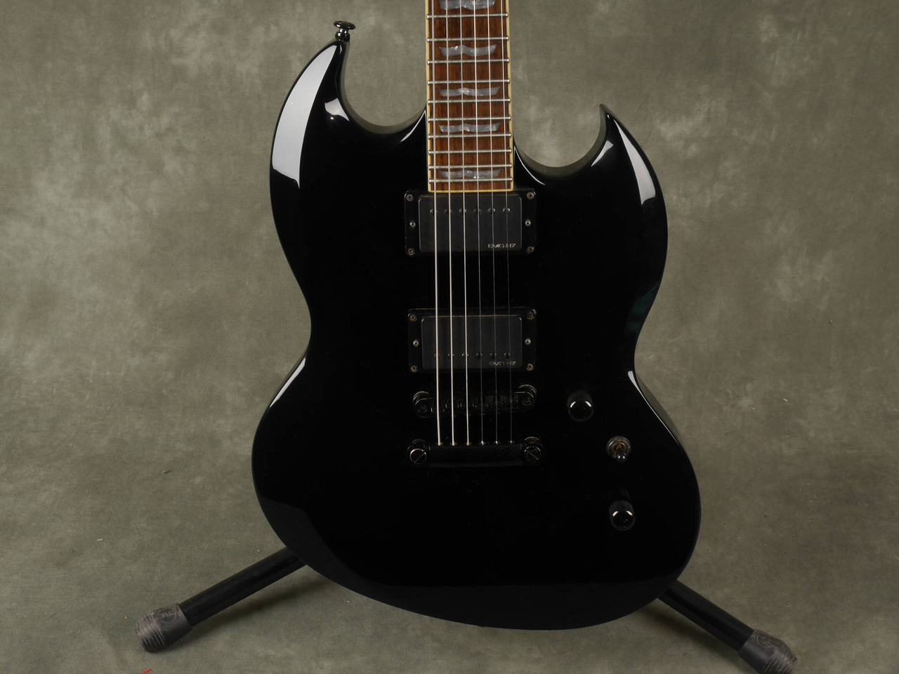 LTD Viper 301 Electric Guitar - Black - 2nd Hand