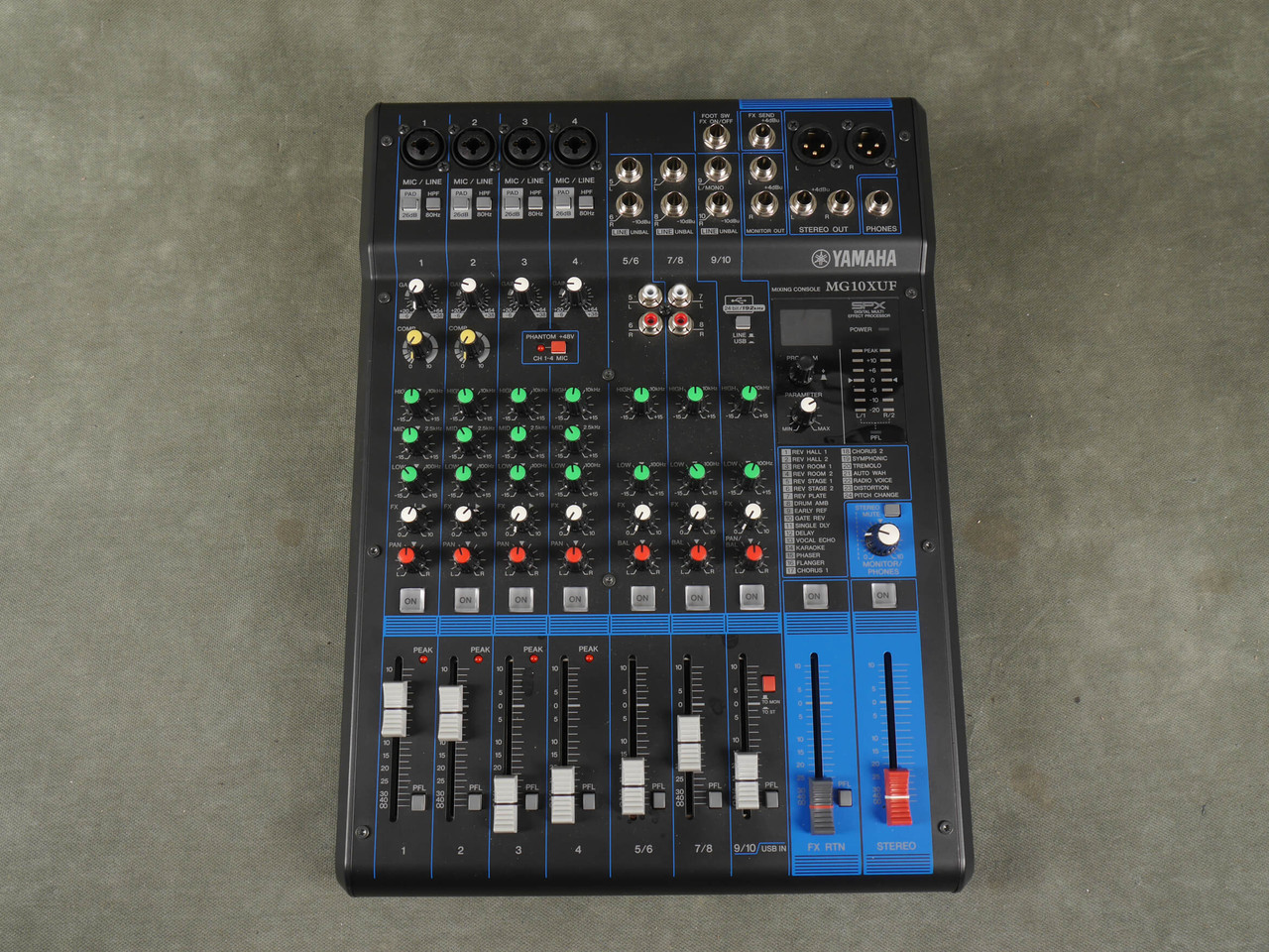 Yamaha MG10XUF Small Format Mixer w/Box & PSU - 2nd Hand