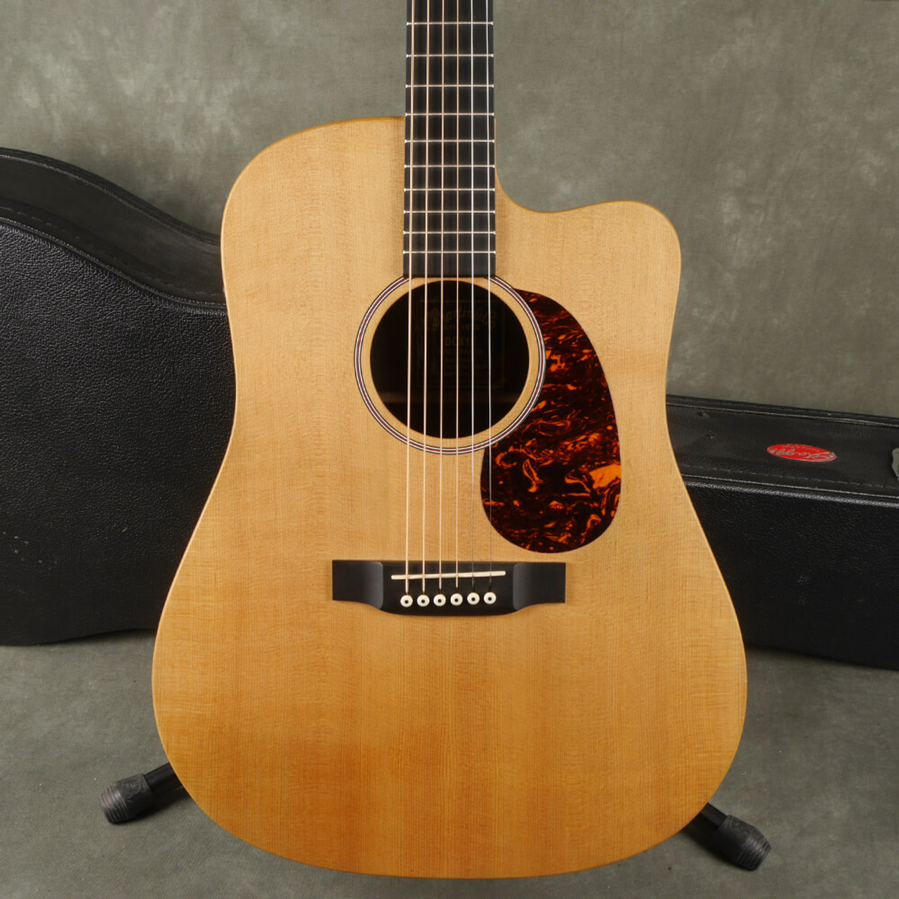 Martin shop dcx1e used