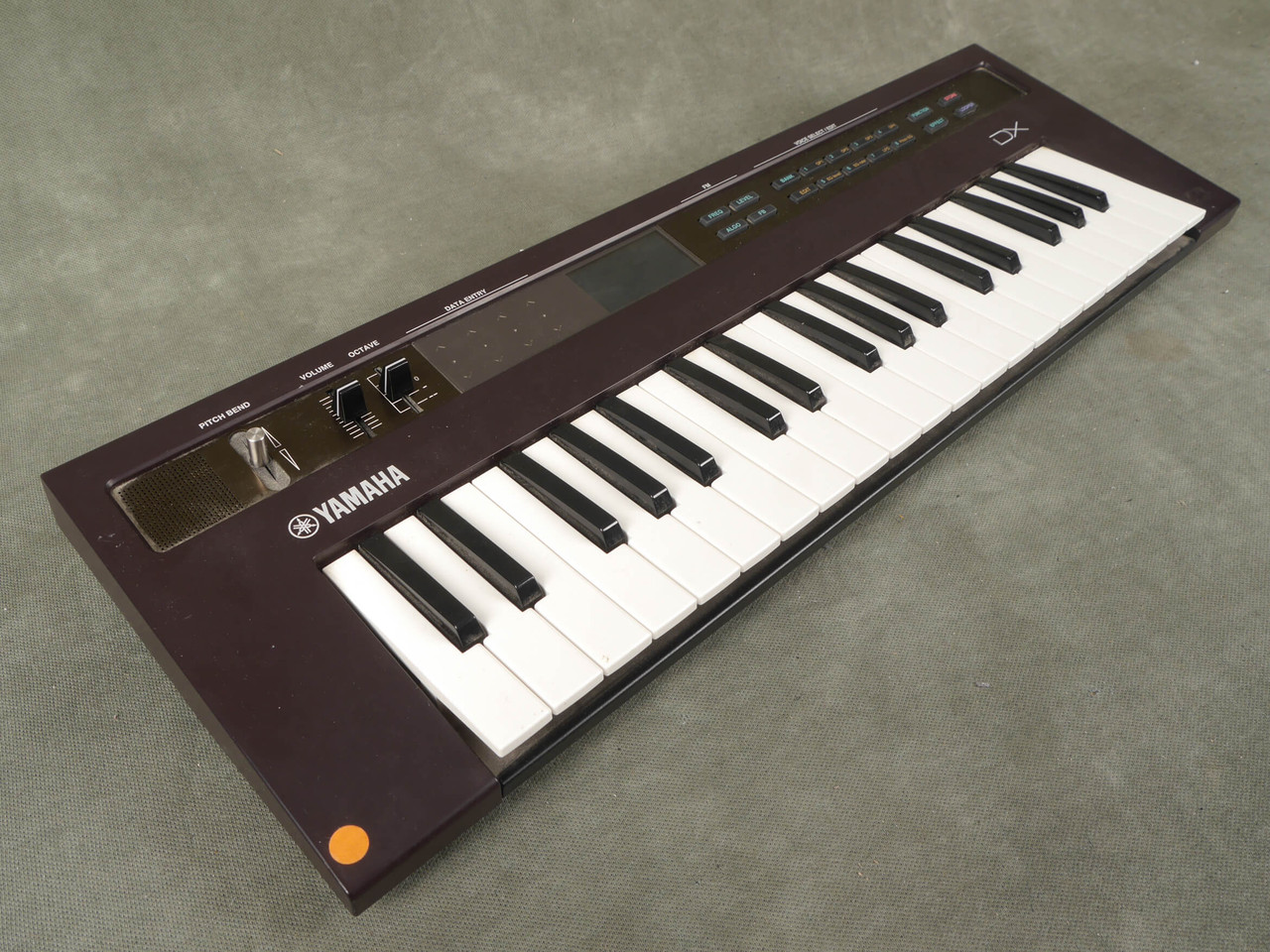 Yamaha Reface DX Synthesizer w/Box - 2nd Hand