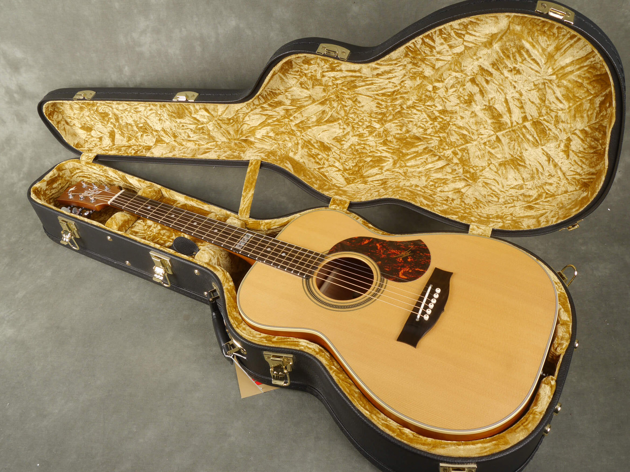 Maton EBG808TE Tommy Emmanuel Signature Acoustic w/Hard Case