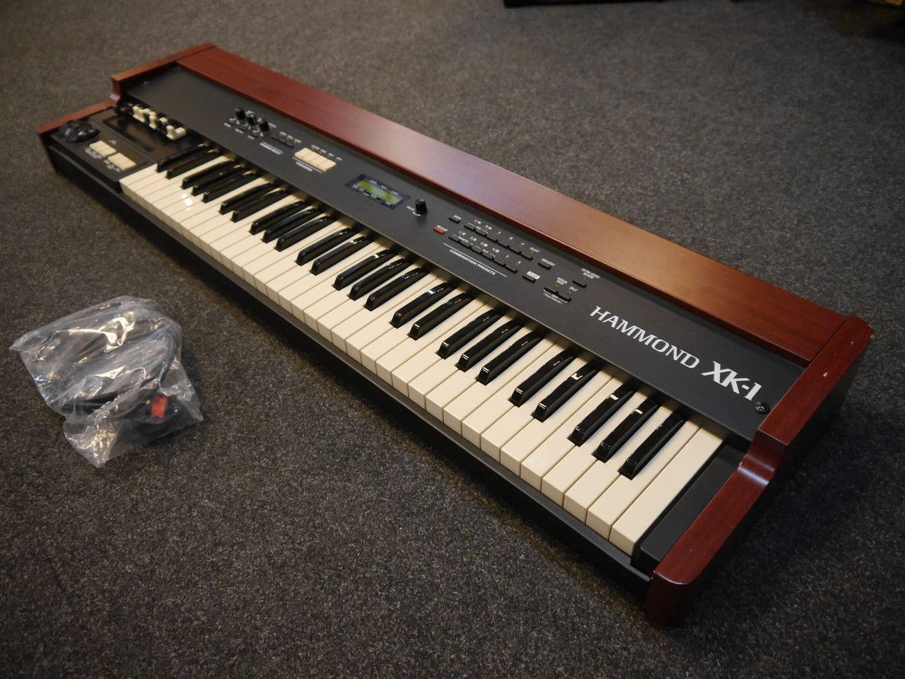 Hammond XK1 61-Key Modelling Organ Keyboard - 2nd Hand