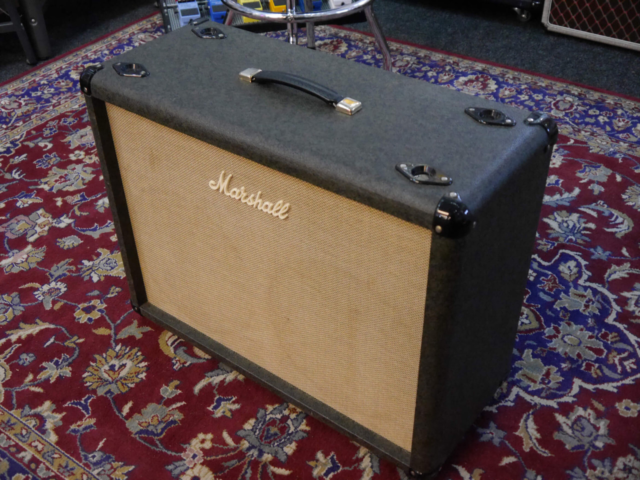 Marshall JTMC 212 Cabinet - Celestion Cream Back - 2nd Hand