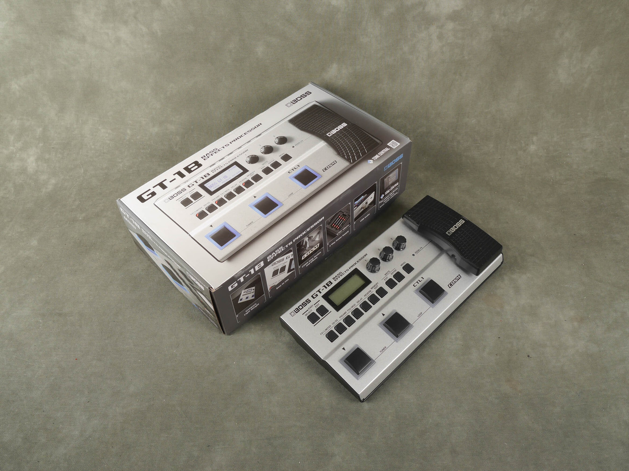 Boss GT-1B Bass Multi FX Pedal w/Box - 2nd Hand
