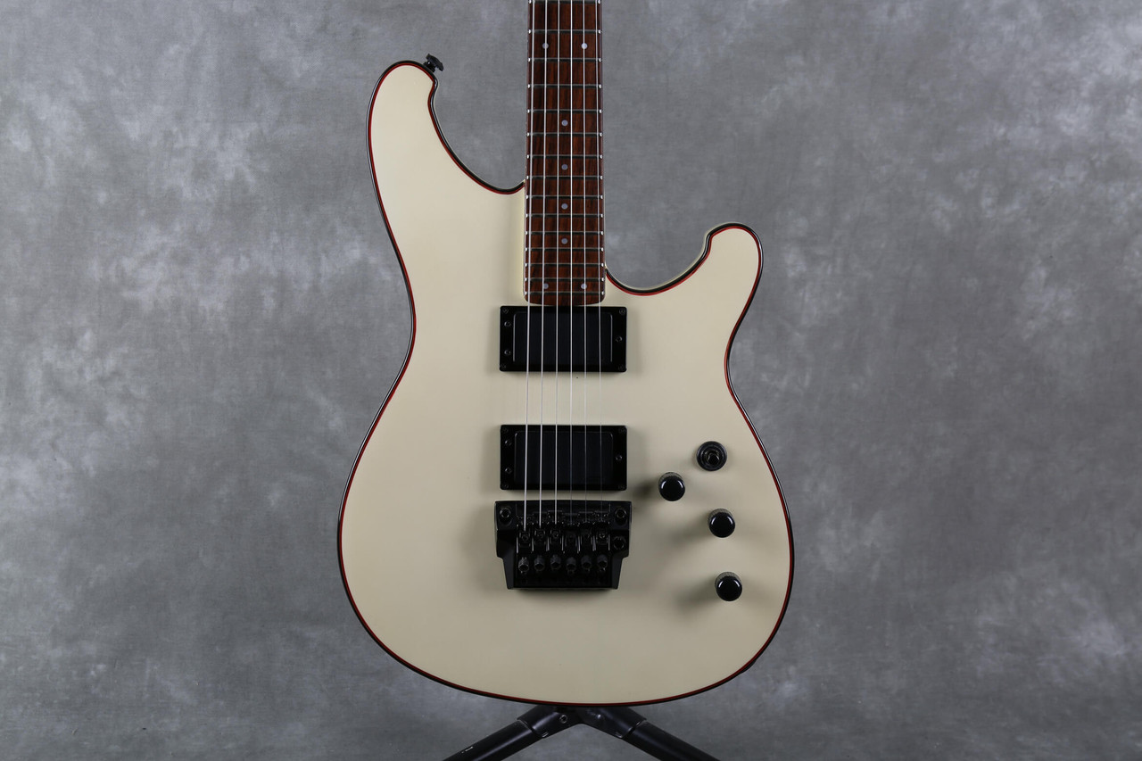 Ibanez RS530 Roadstar II Pearl White 2nd Hand