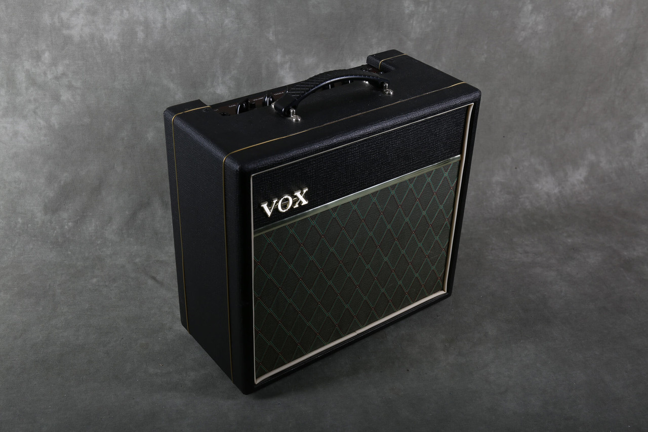 Vox Pathfinder 15R Combo Amp 2nd Hand