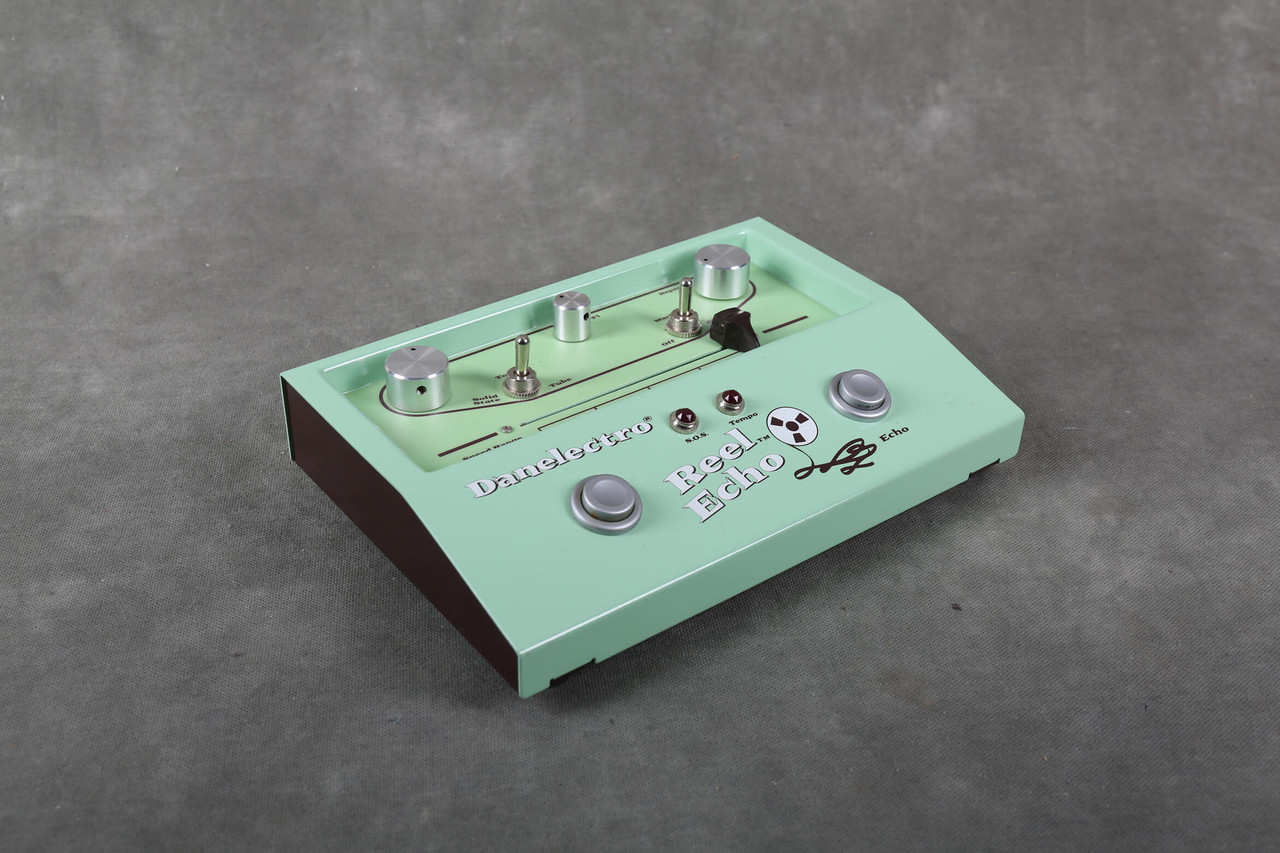 ギター Danelectro Reel Echo Danelectro DTE-1 Reel Echo Effects Pedal : Amazon.com.mx