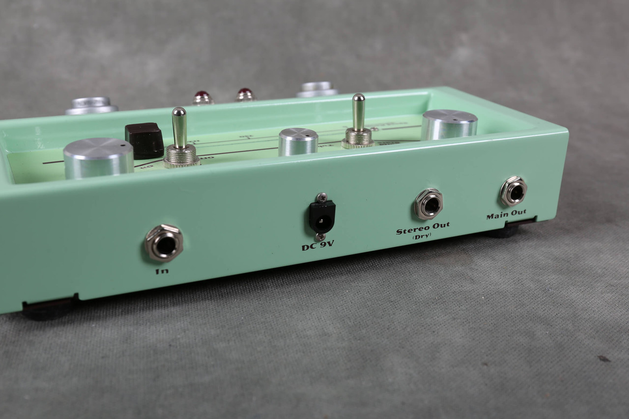 Danelectro DTE-1 Reel Echo Tape Simulator FX Pedal w/Box - 2nd Hand