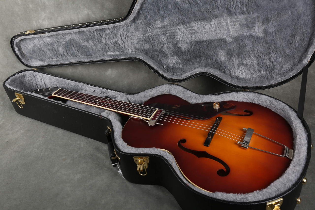 Gretsch G9555 New Yorker - Vintage Sunburst w/Hard Case - 2nd Hand