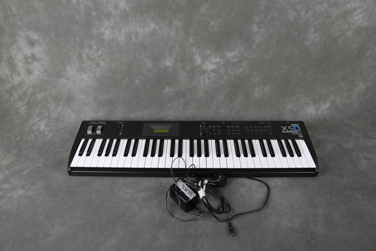 KORG X5D Music Synthesiser & PSU - 2nd Hand