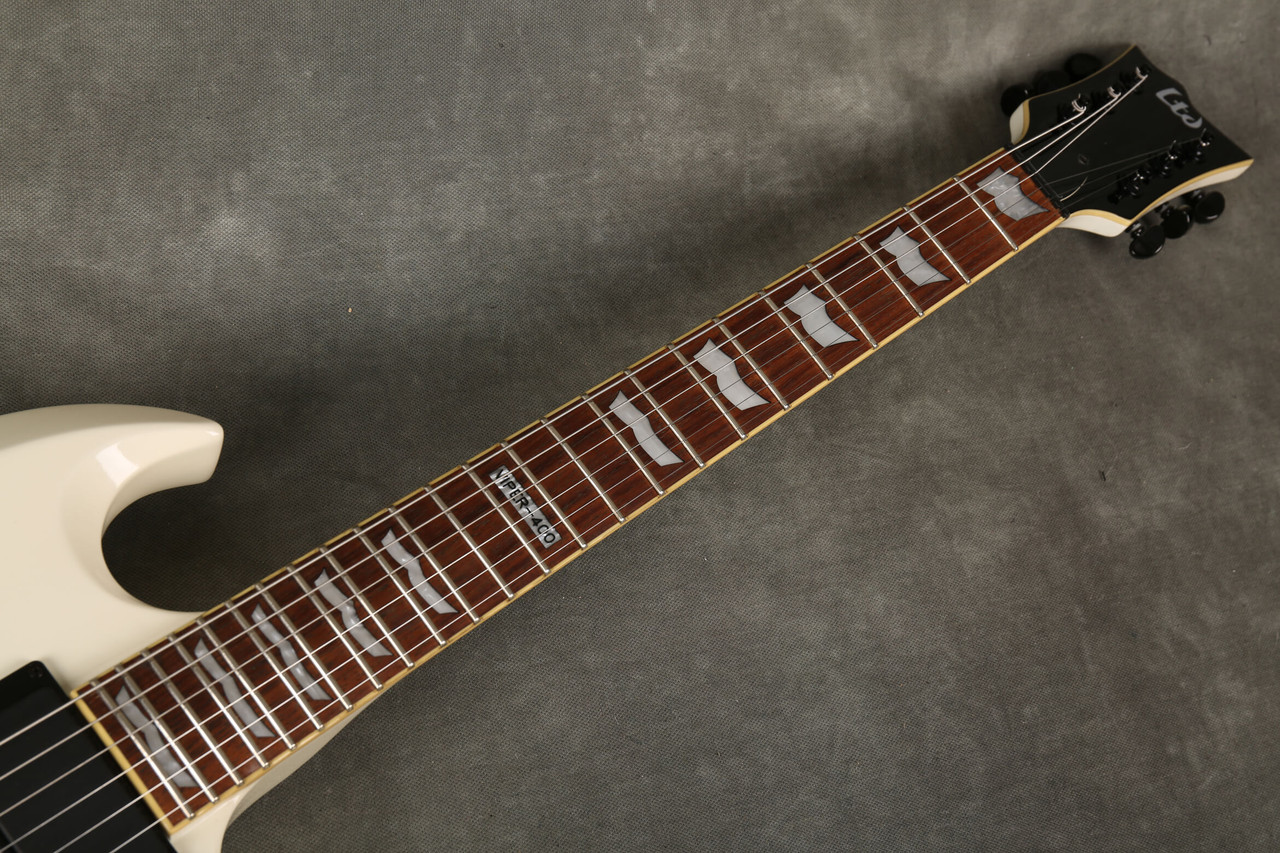 ESP LTD Viper 400 Electric Guitar - White w/Gig Bag - 2nd Hand