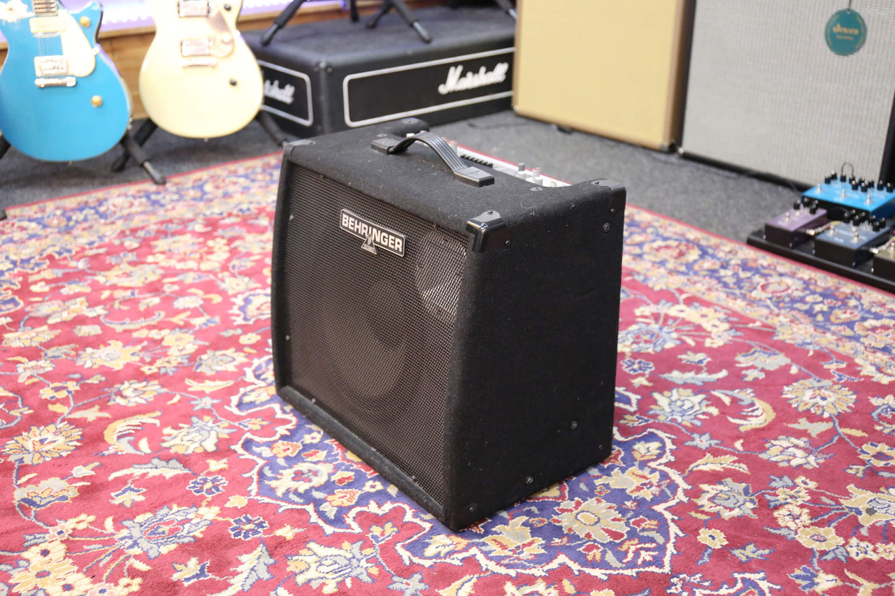 Behringer Ultratone K1800FX Keyboard Amp - 2nd Hand