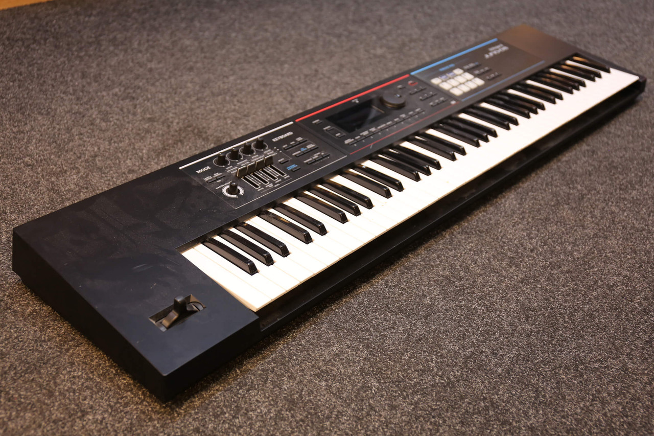 Roland Juno-DS76 Synthesizer w/Box & PSU - 2nd Hand