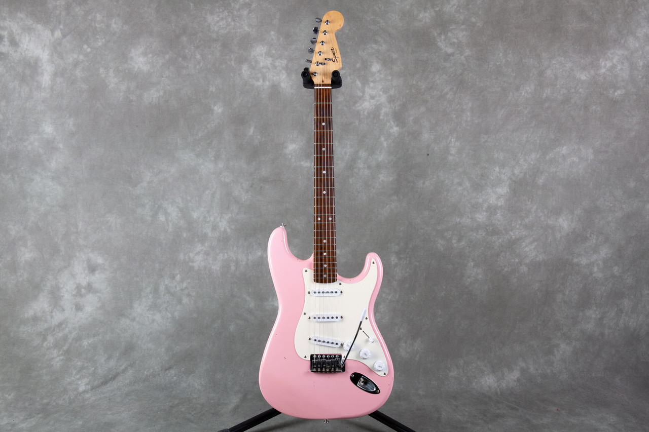 Squier Bullet Stratocaster Pink 2nd Hand | Rich Tone Music