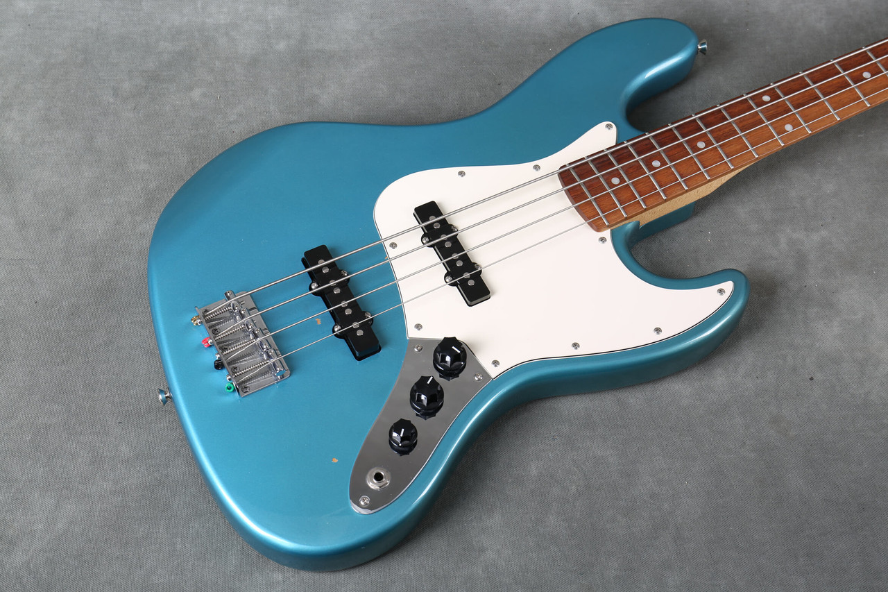 Squier Affinity Jazz Bass Lake Placid Blue 2nd Hand | Rich Tone Music