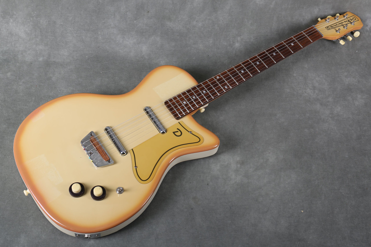 Danelectro 56 U2 Copper Burst 2nd Hand | Rich Tone Music