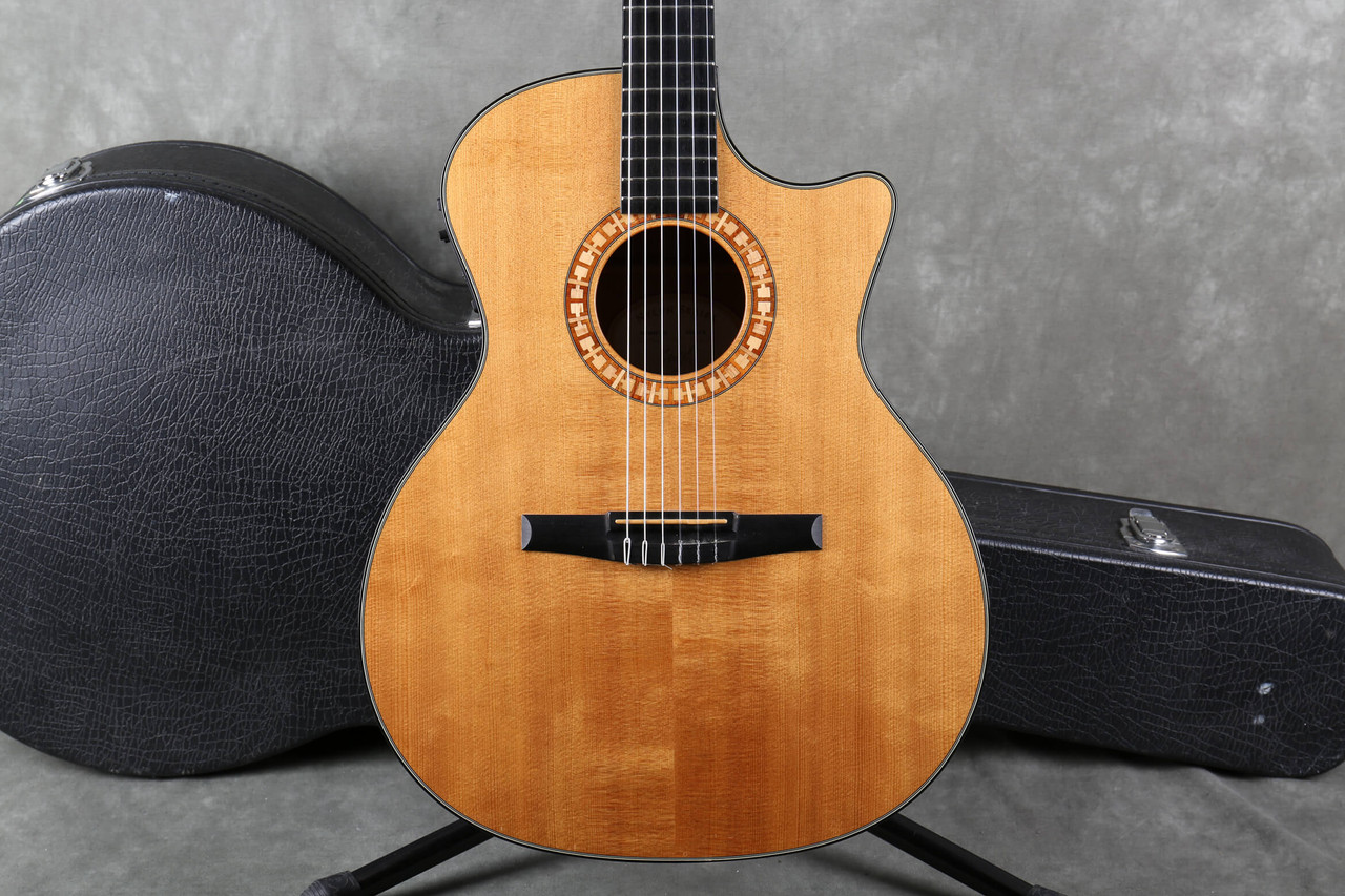 Taylor NS34ce Acoustic Natural 2nd Hand | Rich Tone Music