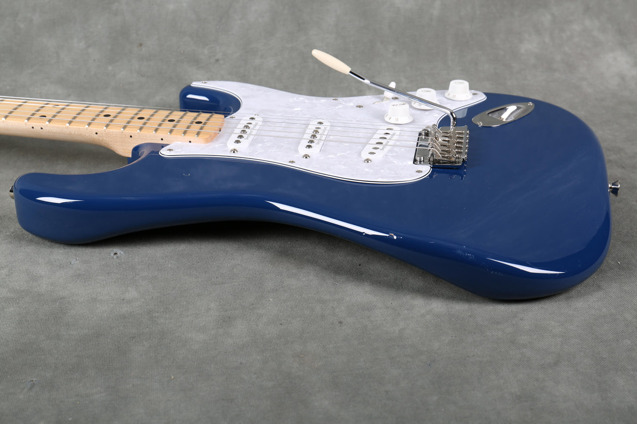 Fender Hybrid Stratocaster Made in Japan Indigo 2nd Hand