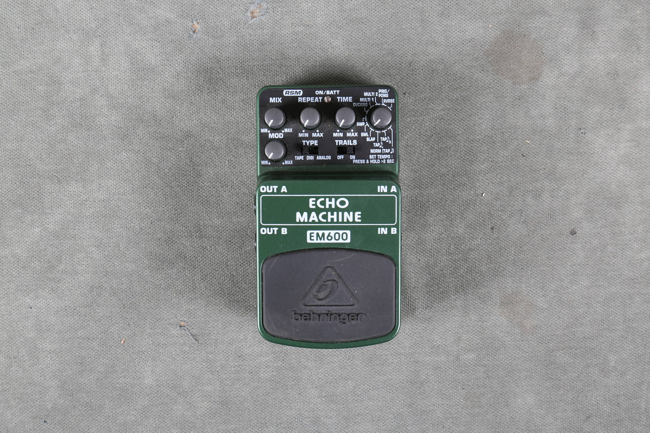 ギター BEHRINGER EM600 BEHRINGER / ギター用エコーマシン EM600 サウンド