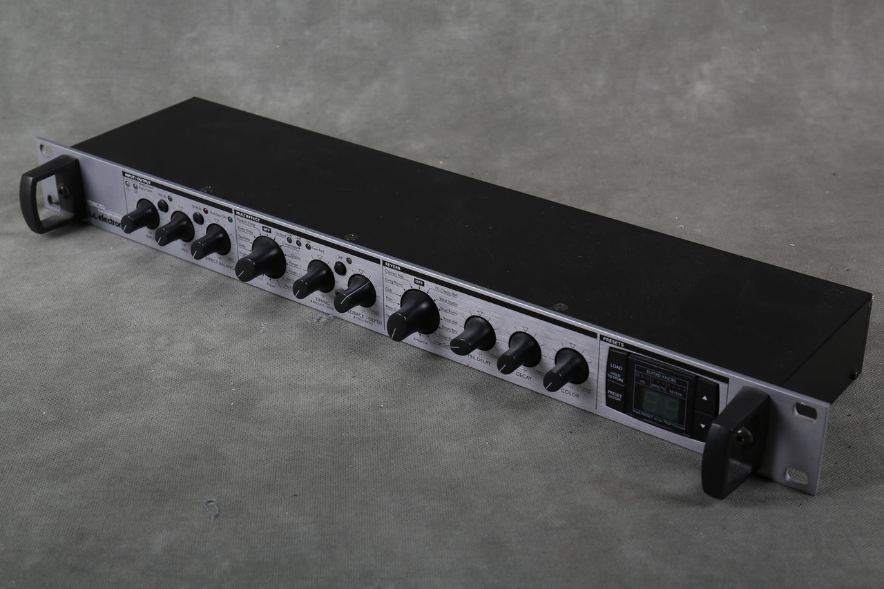 T.C. Electronic M300 Dual Engine Processor ティーシーエレクトロニック エフェクト プロセッサー ジャンク F3892776 M300 - TC Electronic M300 - Audiofanzine