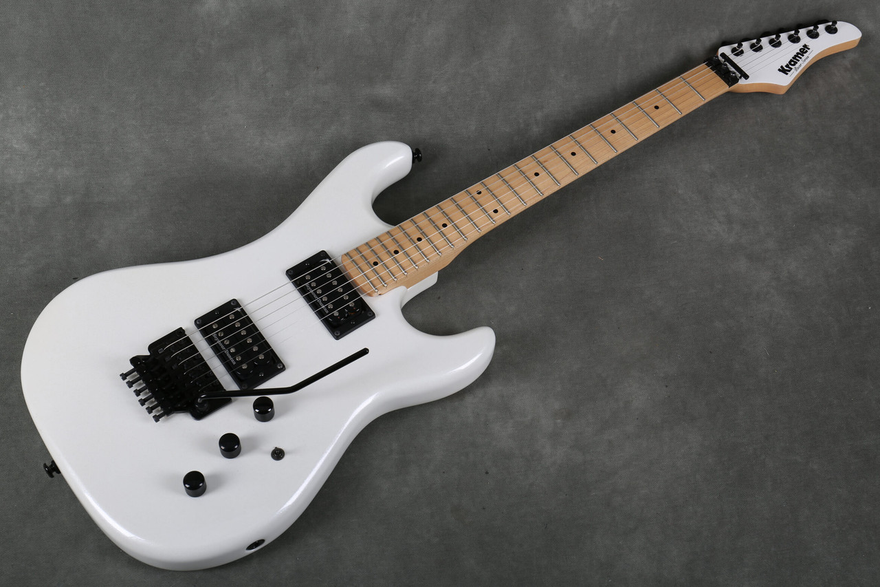 Kramer Pacer Vintage Pearl White 2nd Hand | Rich Tone Music