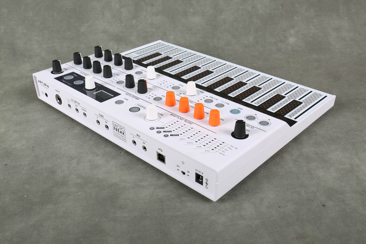 Arturia MicroFreak Vocoder Edition White 2nd Hand | Rich Tone Music