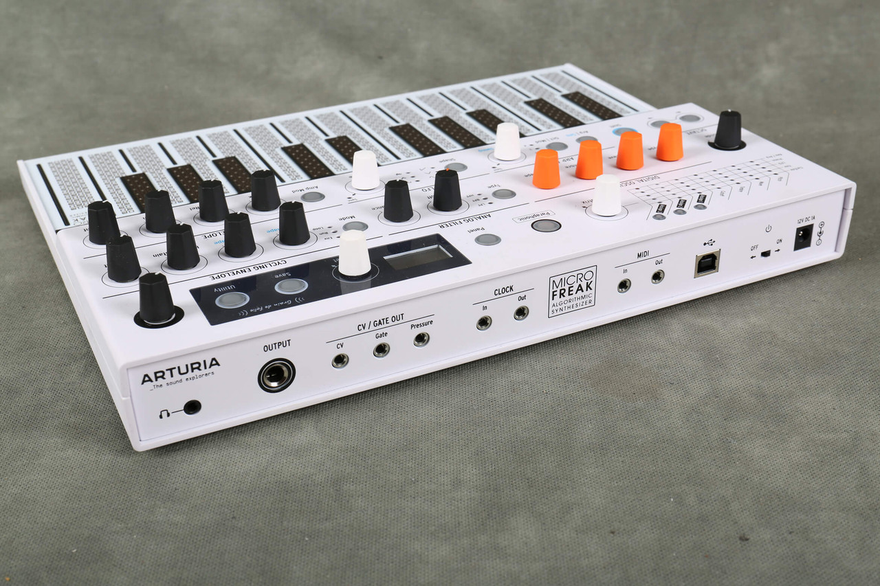 Arturia MicroFreak Vocoder Edition White 2nd Hand | Rich Tone Music