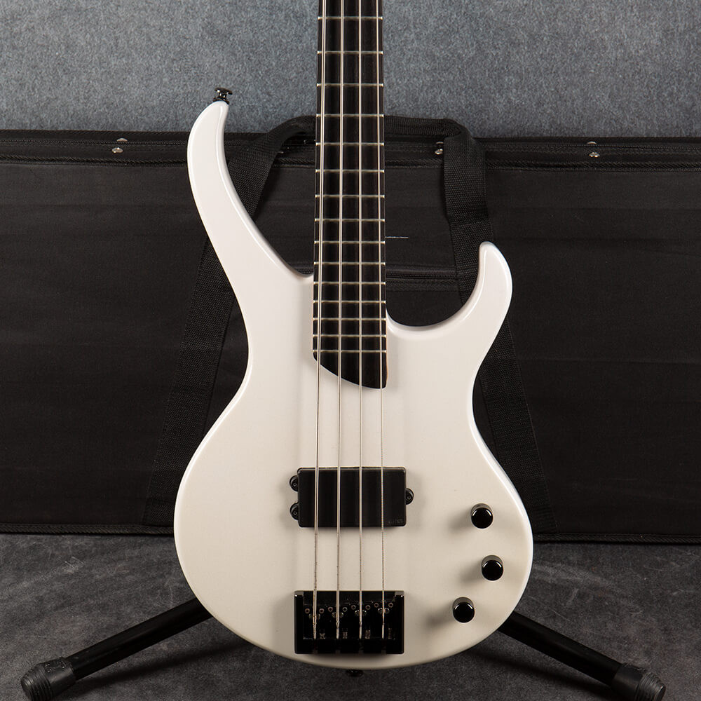 Kramer D1 Bass Pearl White 2nd Hand | Rich Tone Music