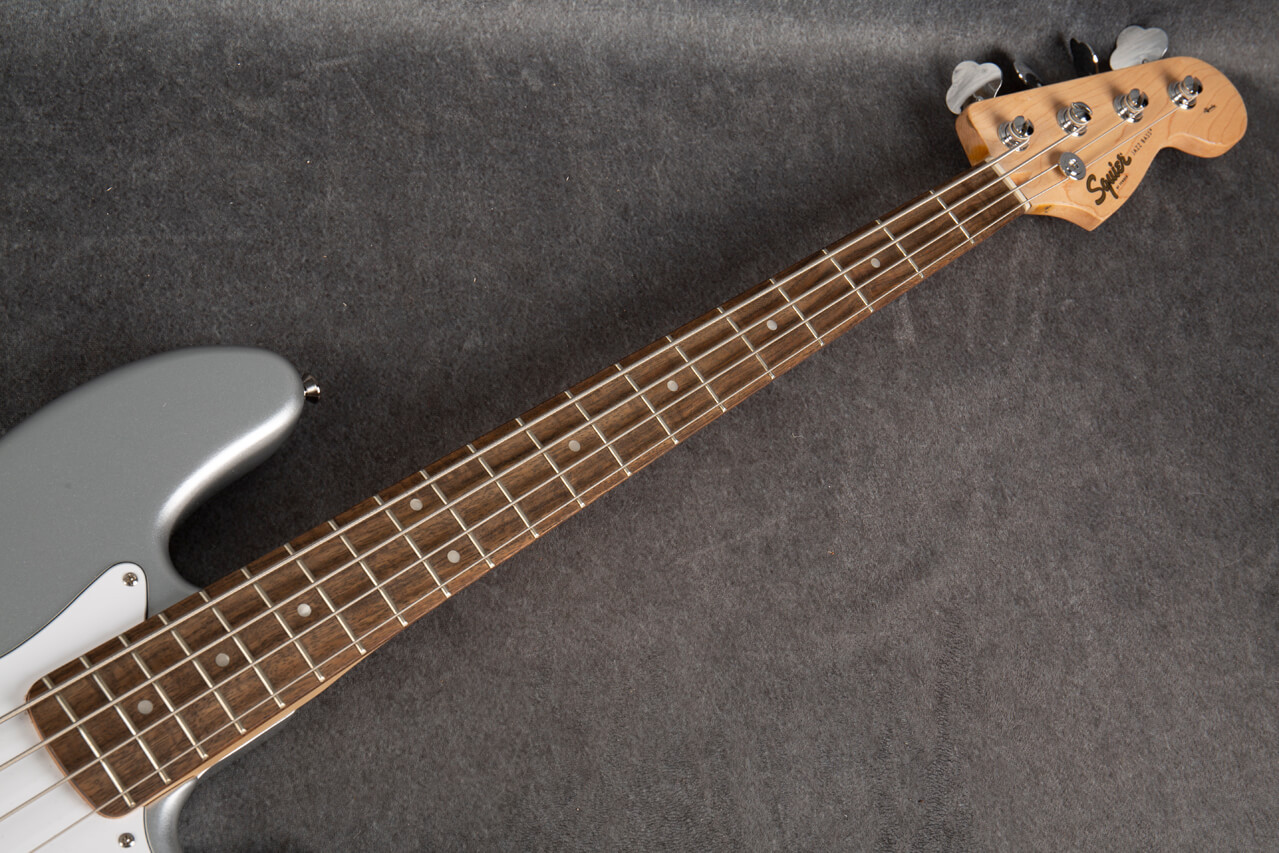 Squier Affinity Jazz Bass Slick Silver 2nd Hand | Rich Tone Music