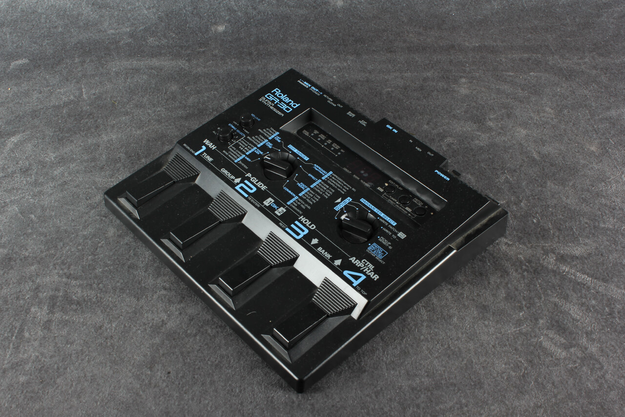Roland GR-30 Guitar Synthesizer Pedal 2nd Hand | Rich Tone Music