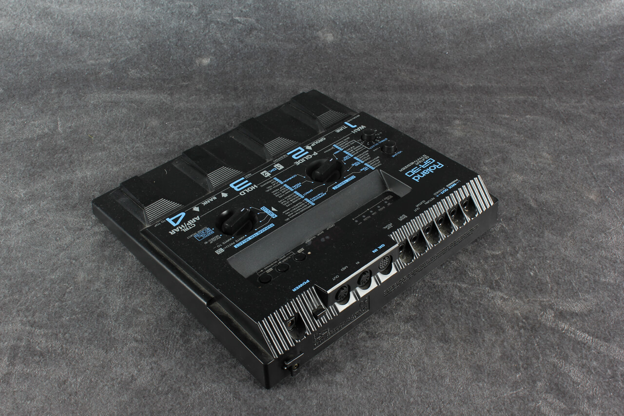 Roland GR-30 Guitar Synthesizer Pedal 2nd Hand | Rich Tone Music