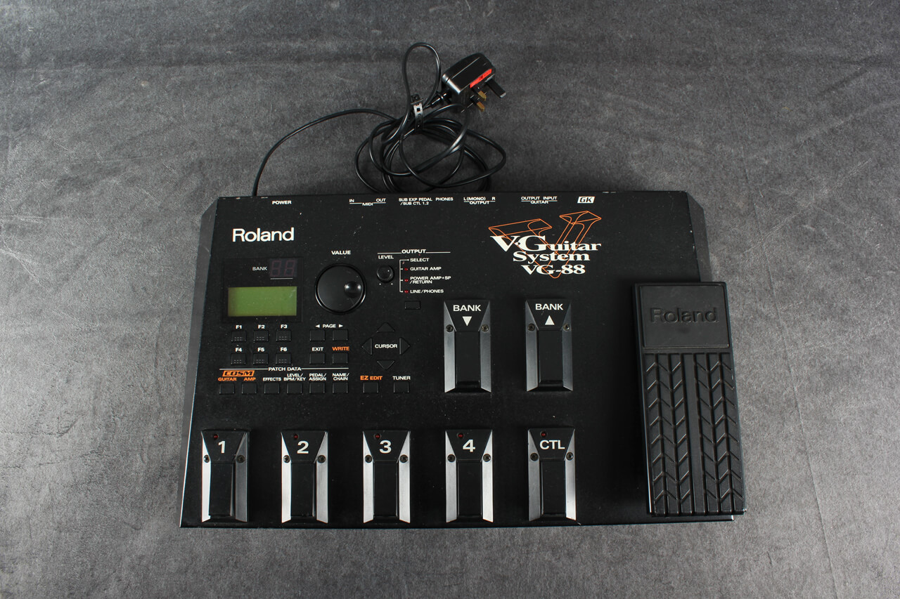 Roland VG-88 V-Guitar System with GK-2A Divided Pickup 2nd Hand