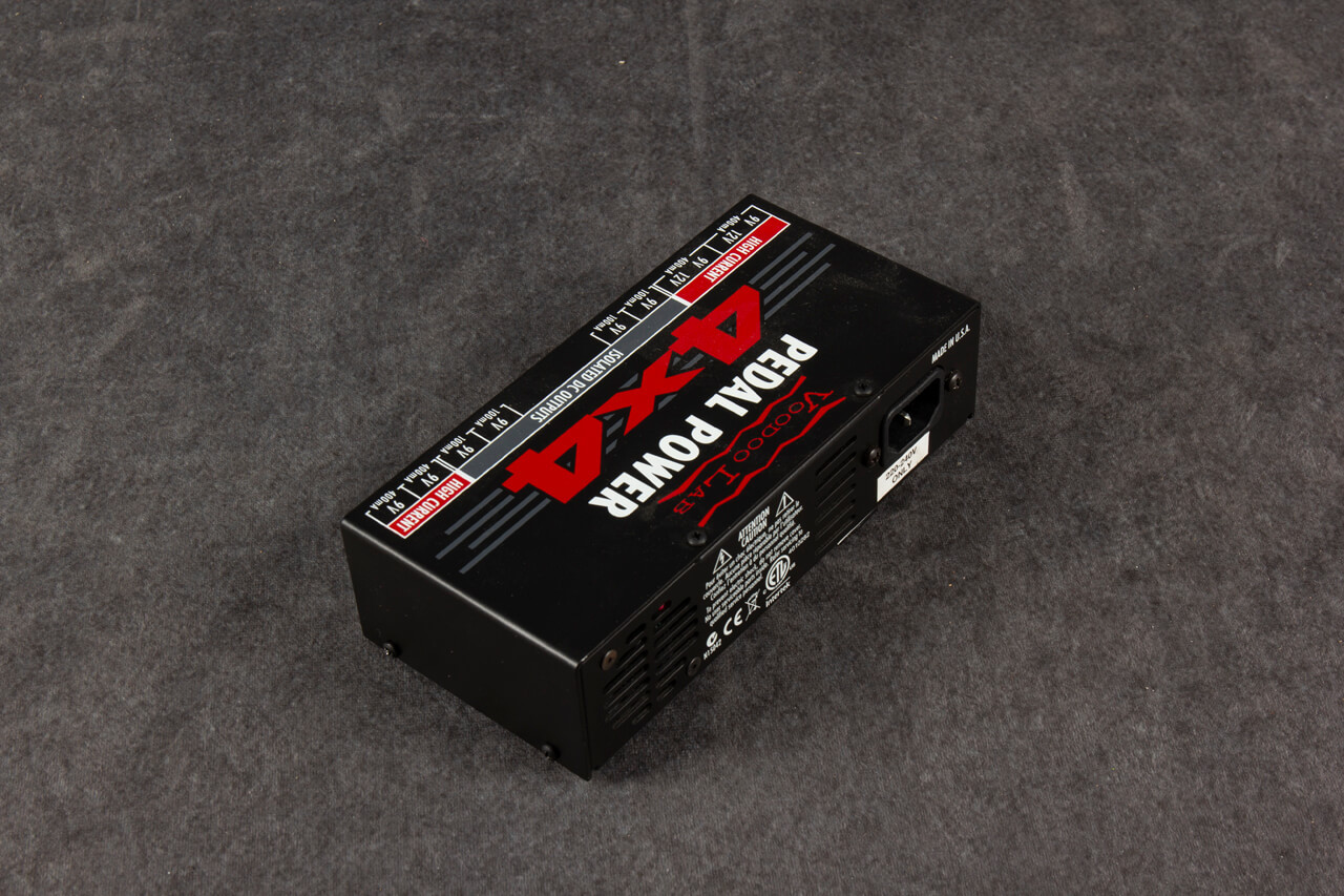 Voodoo Lab Voodoo Lab Pedal Power 4x4 2nd Hand | Rich Tone Music