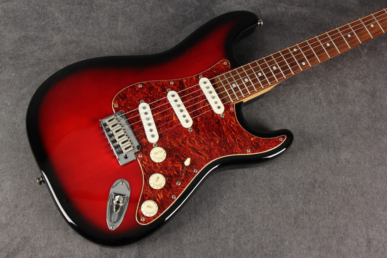 Squier Standard Series Stratocaster Red Burst 2nd Hand | Rich Tone