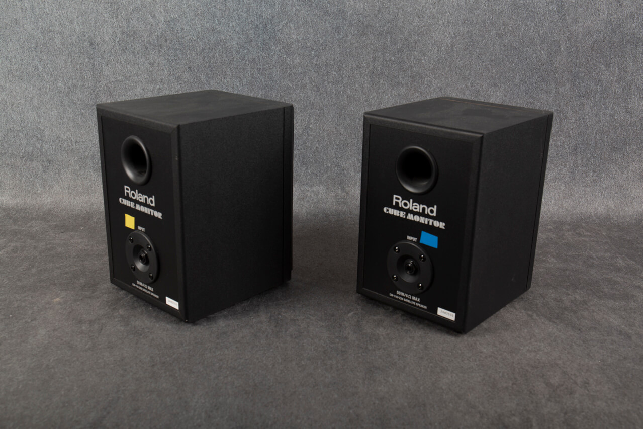 Roland CM-110 Cube 2.1 Monitor System 2nd Hand | Rich Tone Music