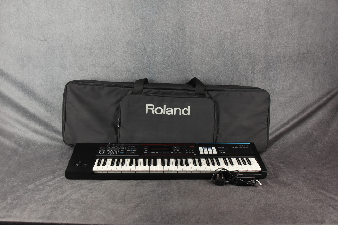 Roland Juno DS 61 Synthesizer with PSU 2nd Hand | Rich Tone Music