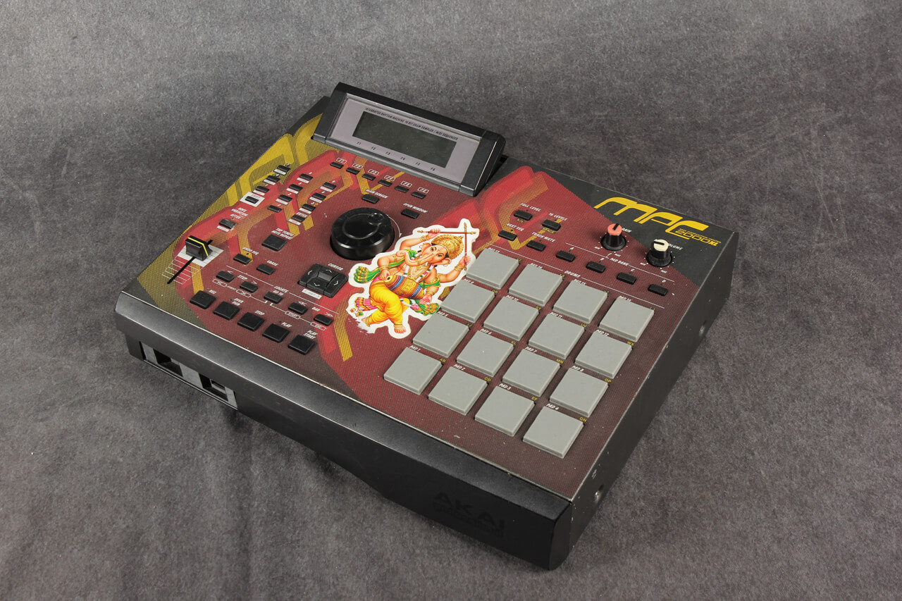 Akai MPC2000XL Limited Edition Output Mod 2nd Hand | Rich Tone Music