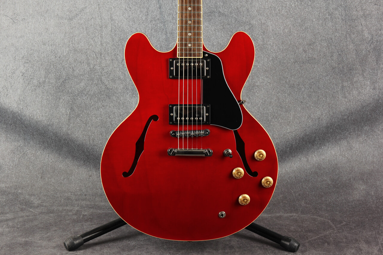 ギター Burny RSA-65 - Cherry Red Burny RSA-65 CR / Cherry Red 税込販売価格 ￥48,800- 新品