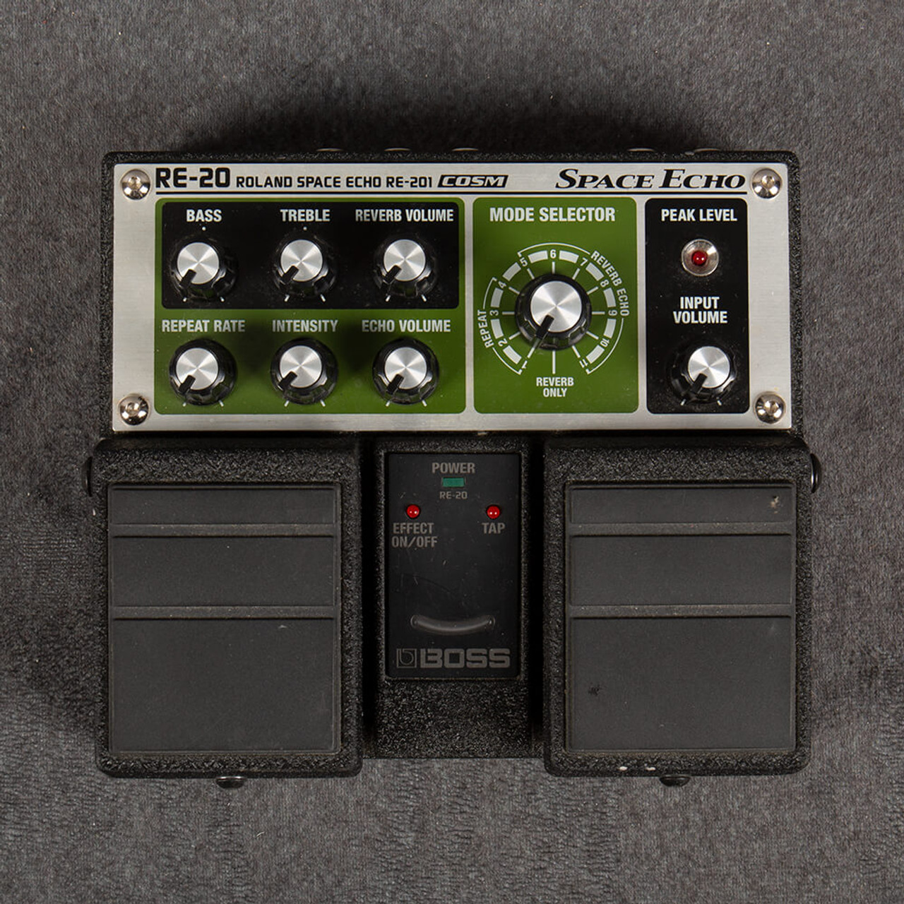 Boss RE-20 Space Echo Pedal 2nd Hand | Rich Tone Music