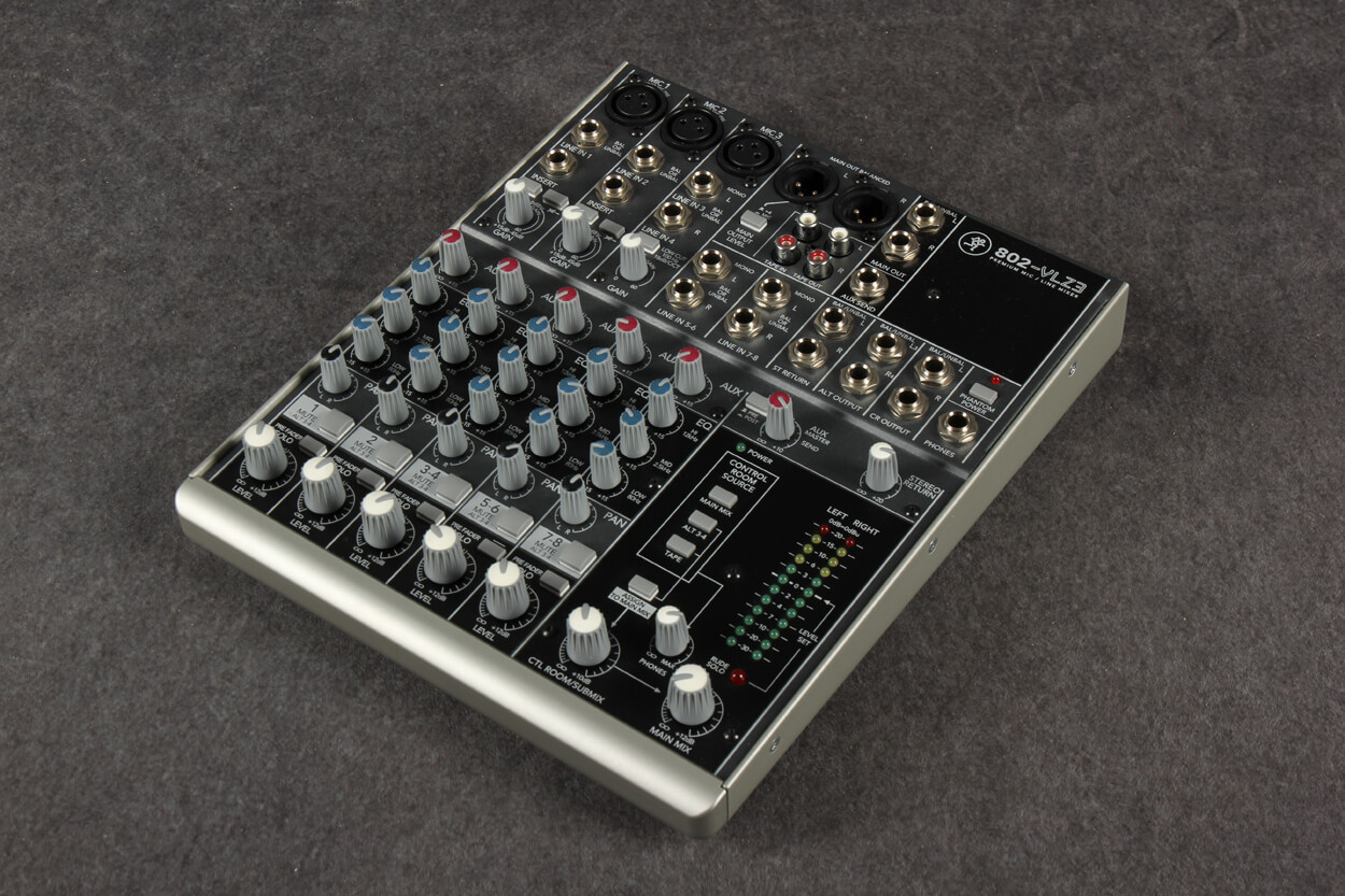 Mackie 802-VLZ3 Mixer 2nd Hand | Rich Tone Music