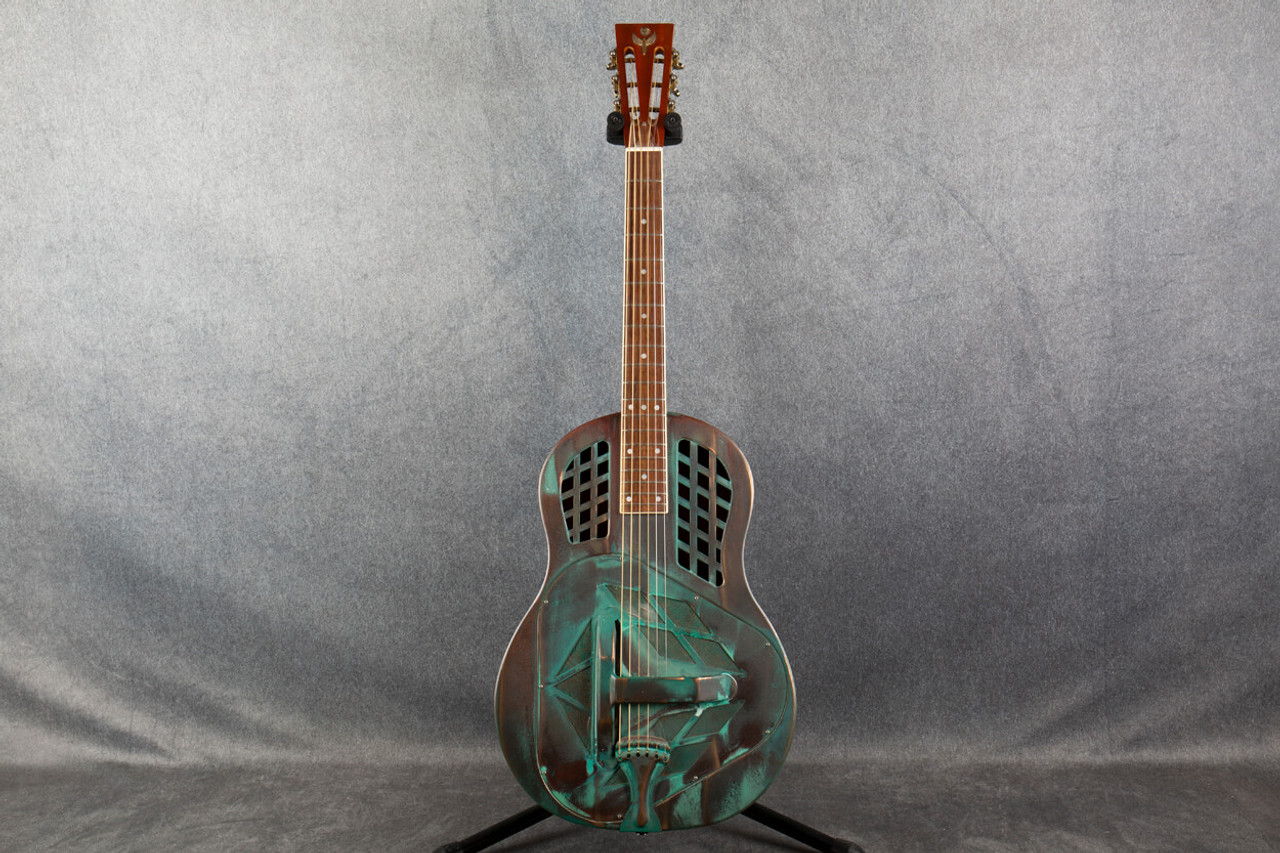 Icarus shop tricone resonator