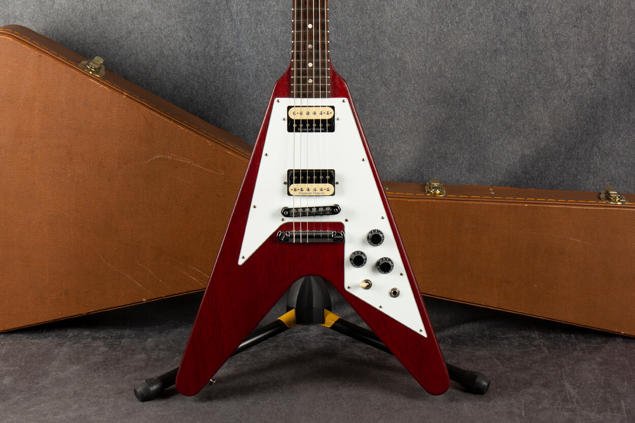 Gibson USA Flying V Faded 2008 Worn Cherry 2nd Hand | Rich Tone Music