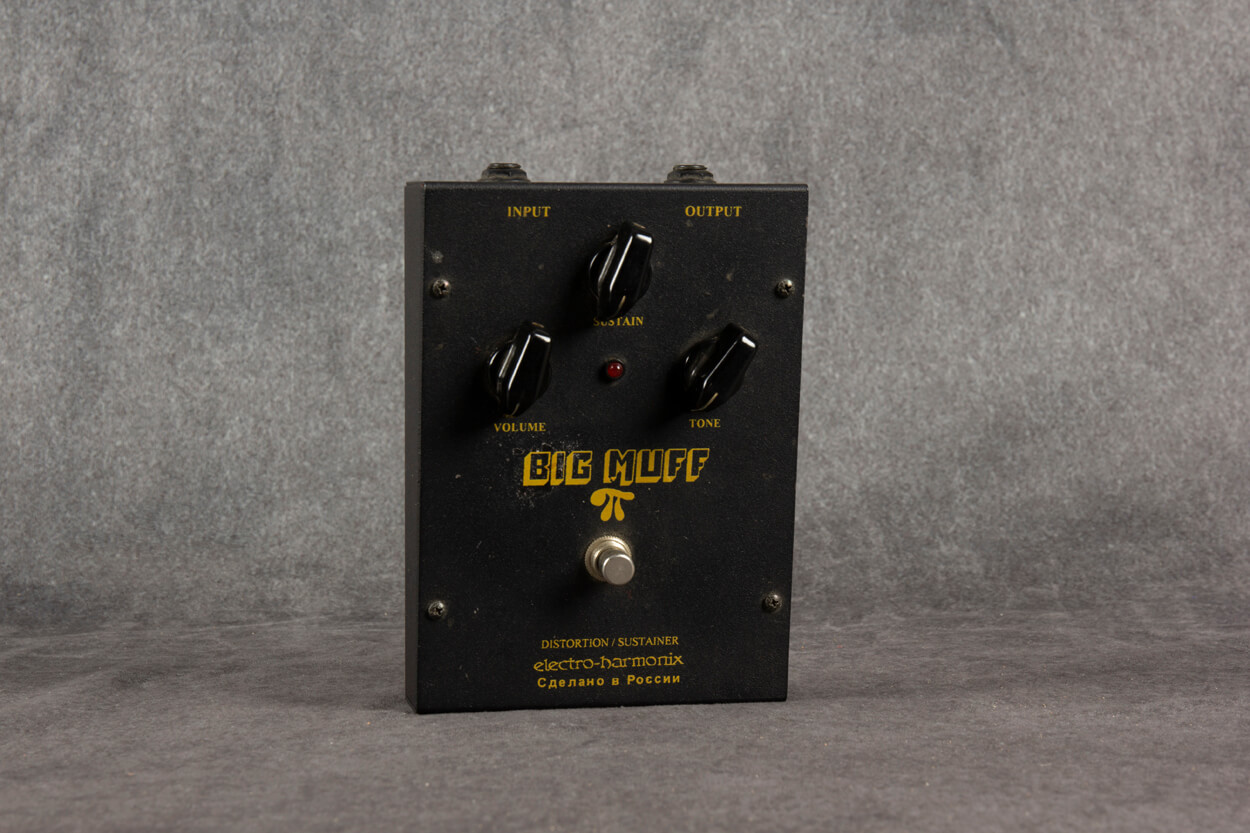 Electro-Harmonix Black Russian Big Muff Pi v8 2nd Hand | Rich Tone
