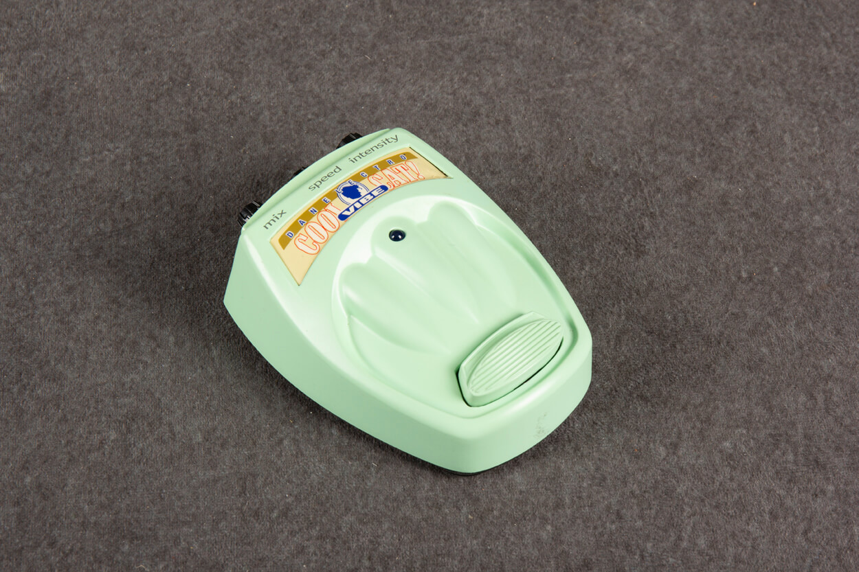 Danelectro Cool Cat Vibe ダンエレクトロ 【公式通販】