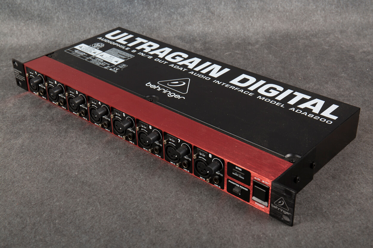 Behringer ADA8200 Ultragain Digital Audio Interface 2nd Hand