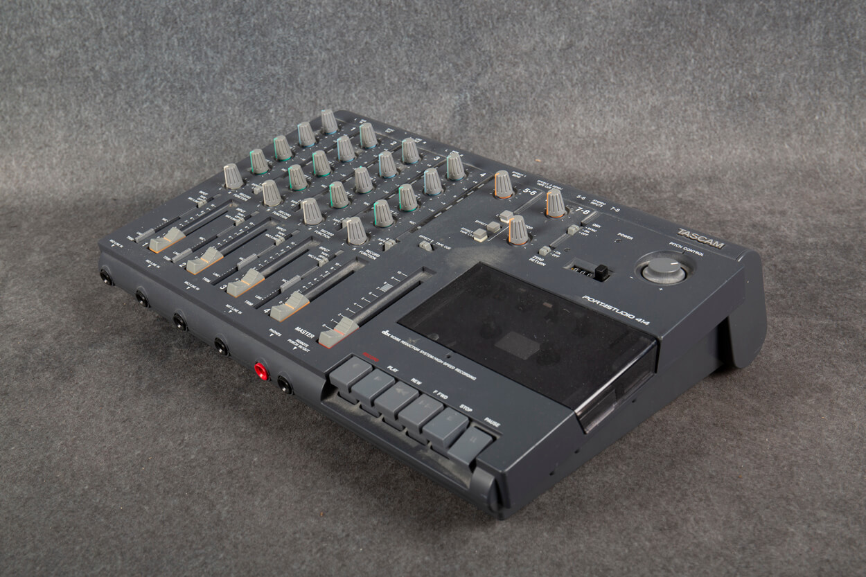 再生確認済TASCAM PORTASTUDIO 414 カセットMTR 完動美品】TASCAM PORTASTUDIO 414 MK2 カセットMTR - メルカリ