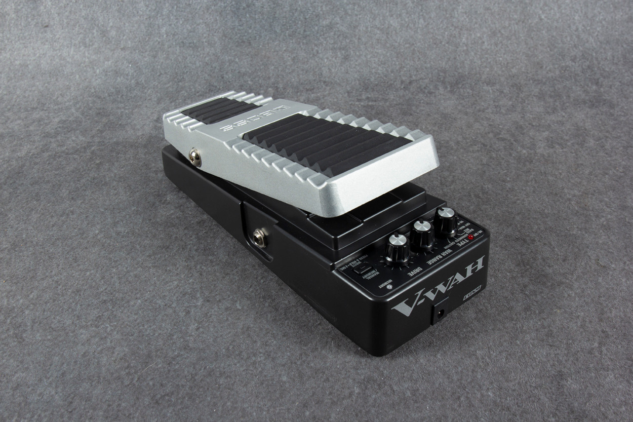 Boss PW-10 V-Wah Pedal 2nd Hand | Rich Tone Music