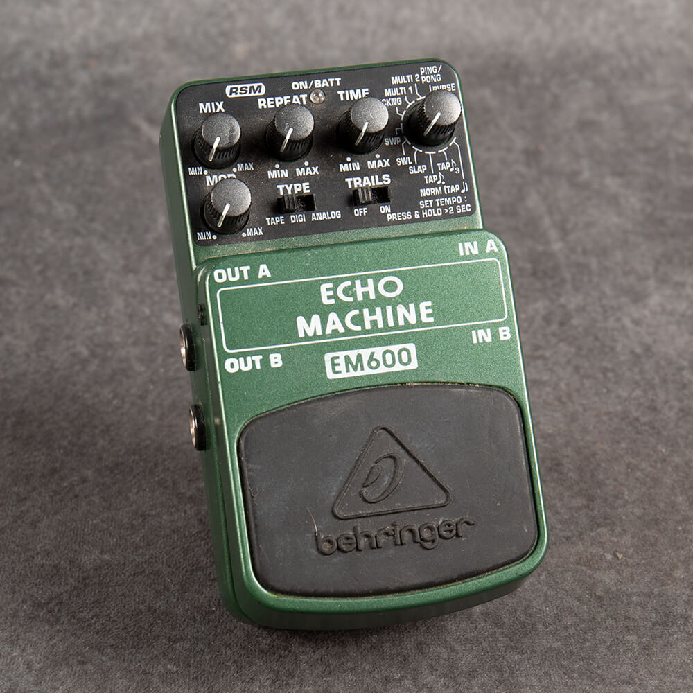 Behringer Echo Machine EM600 2nd Hand | Rich Tone Music